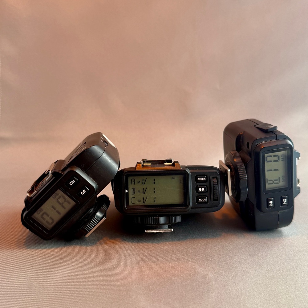 Flashpoint R2 flash radio trigger system for Nikon
